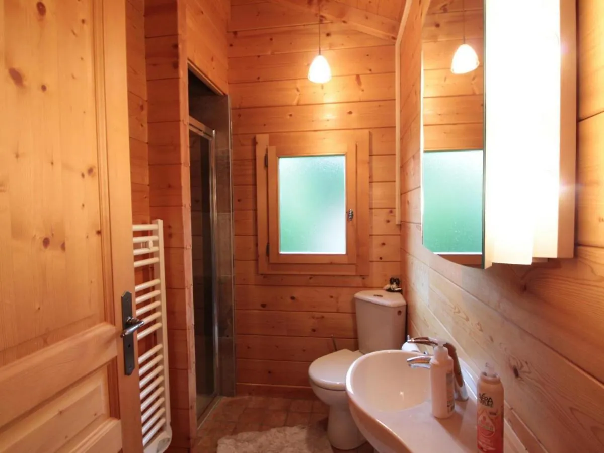 Chalet 3 Chambres 8 Pers Avec Cheminee Et Parking A 1000M Des Pistes - Fr-1-572-49 Les Carroz d'Araches France